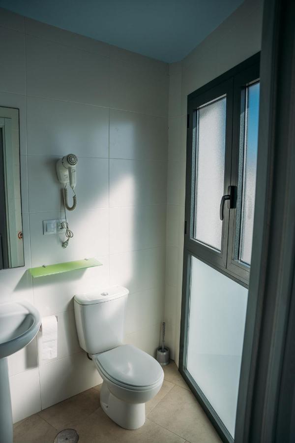 Hostal Brisas De Conil Conil De La Frontera Εξωτερικό φωτογραφία