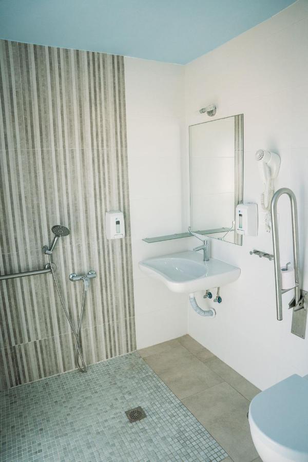 Hostal Brisas De Conil Conil De La Frontera Εξωτερικό φωτογραφία